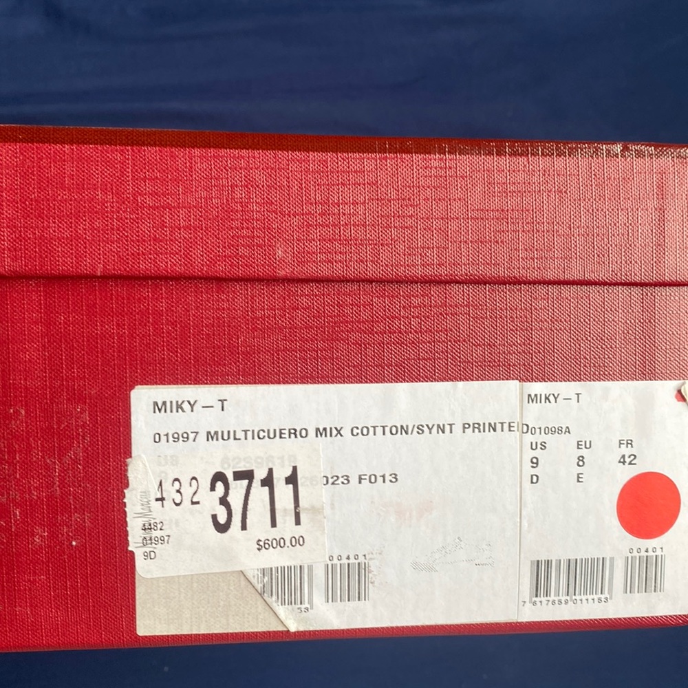 BALLY $450 shoes size US9d EU8e FR42